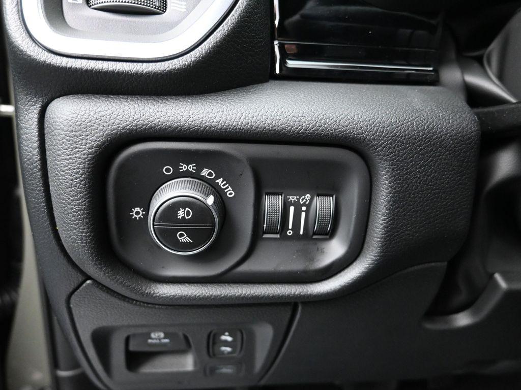 new 2026 Ram 1500 car, priced at $76,980