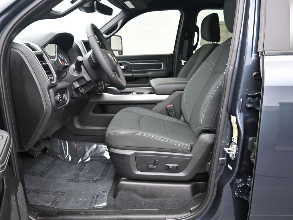 new 2025 Ram 2500 car, priced at $72,165