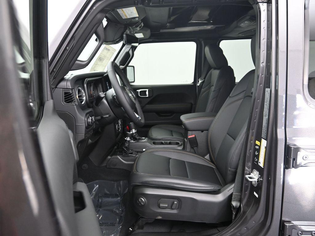 new 2026 Jeep Wrangler car, priced at $58,874
