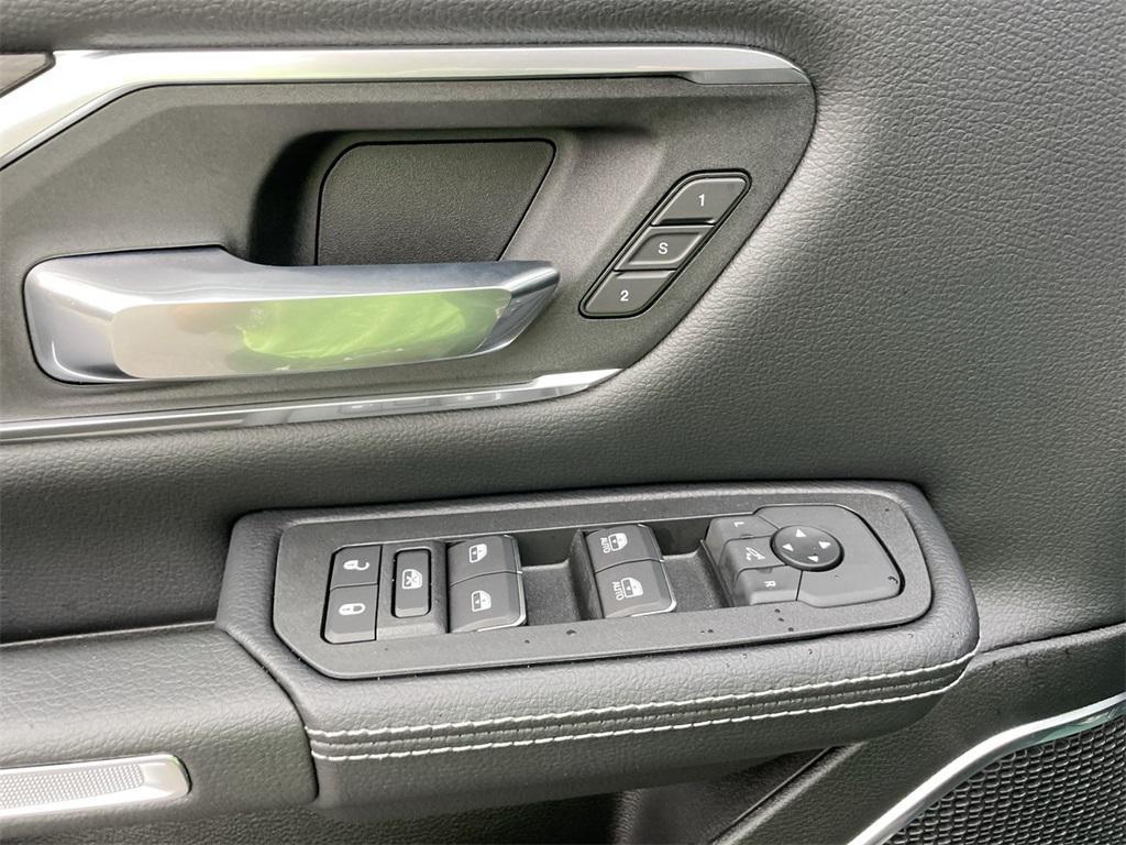 new 2025 Ram 1500 car, priced at $70,160