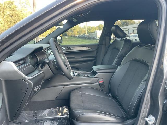 new 2025 Jeep Grand Cherokee L car, priced at $50,925