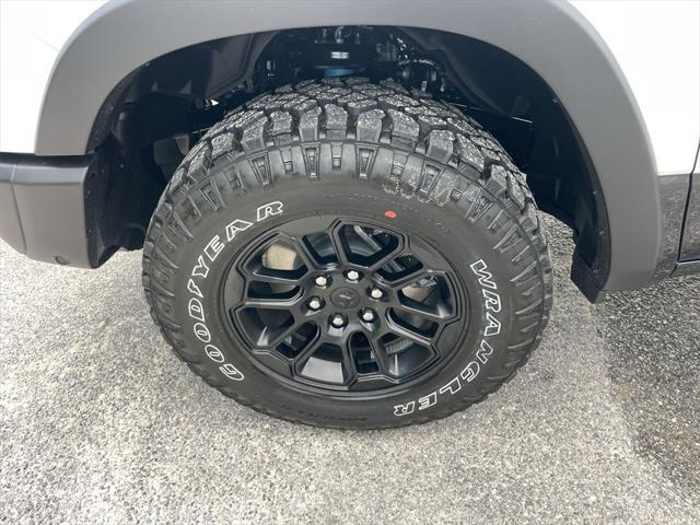 new 2025 Ram 1500 car, priced at $73,665
