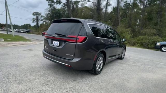 used 2022 Chrysler Pacifica car, priced at $27,308