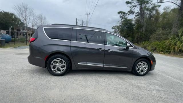 used 2022 Chrysler Pacifica car, priced at $27,499