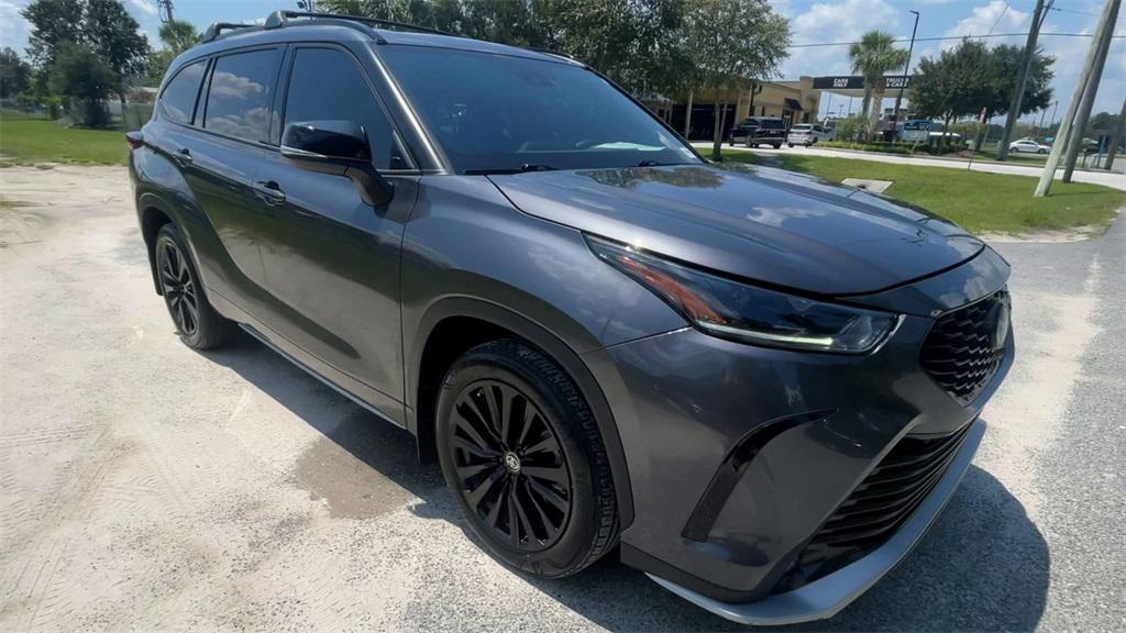 used 2024 Toyota Highlander car, priced at $37,580