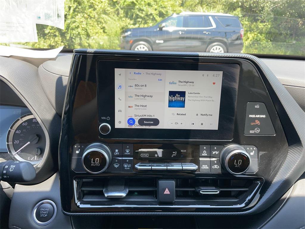 used 2024 Toyota Highlander car, priced at $37,580