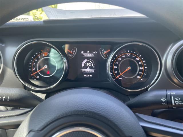 used 2021 Jeep Wrangler Unlimited car, priced at $31,995