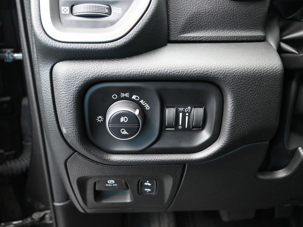 new 2026 Ram 1500 car, priced at $59,960