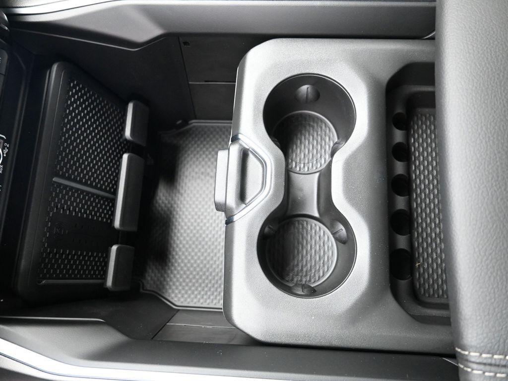 new 2025 Ram 1500 car, priced at $62,160