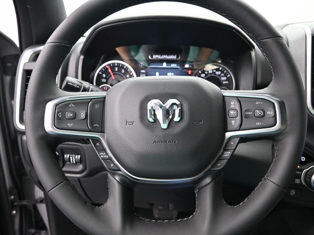 new 2025 Ram 1500 car, priced at $62,160