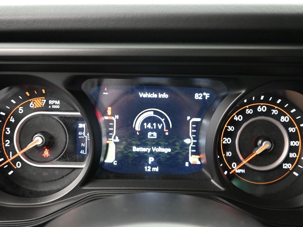 new 2025 Jeep Wrangler car, priced at $76,940