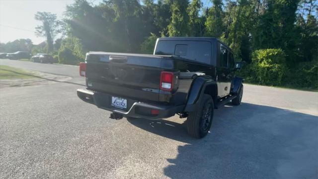 new 2024 Jeep Gladiator car, priced at $59,900