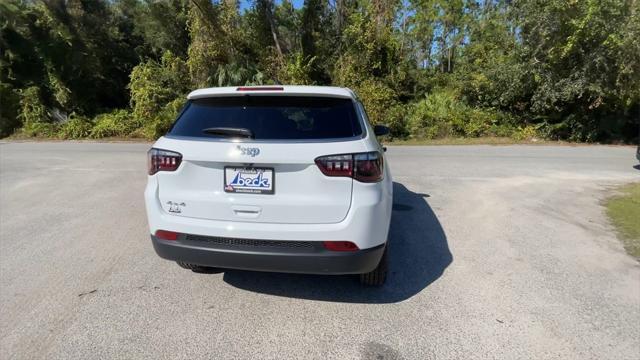 new 2025 Jeep Compass car, priced at $27,840