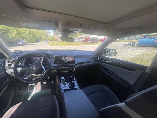 used 2024 Volkswagen Atlas car