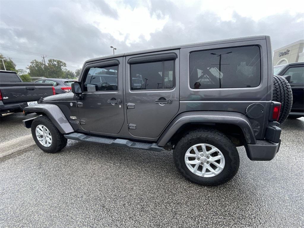 used 2014 Jeep Wrangler Unlimited car, priced at $18,999