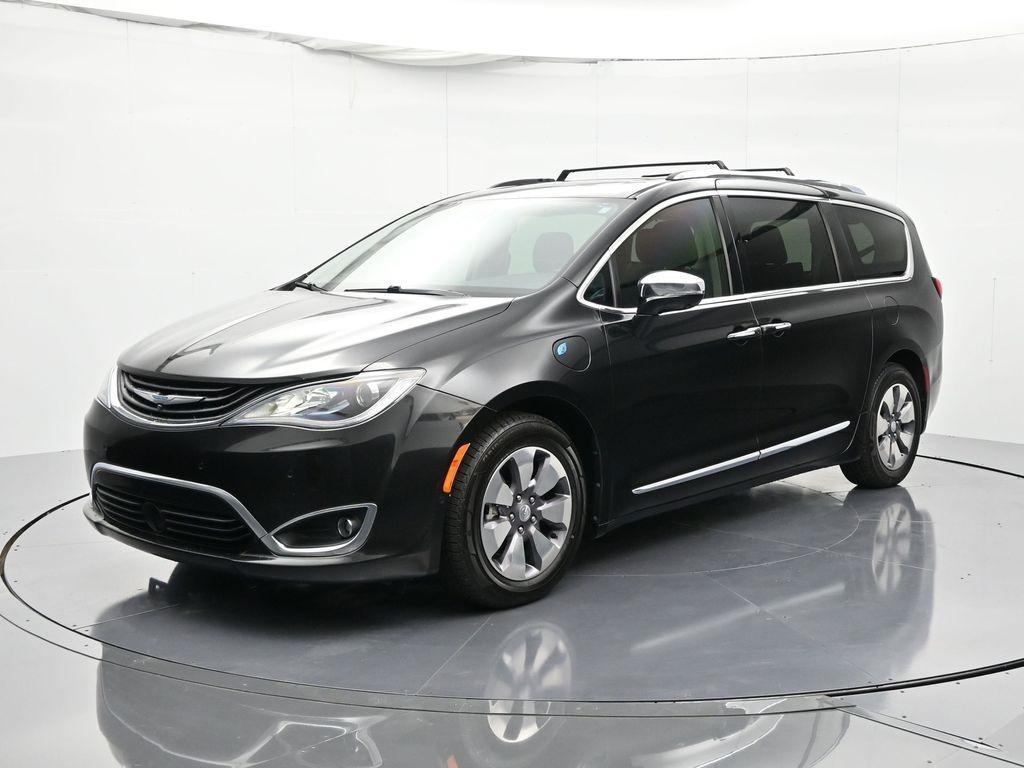 used 2018 Chrysler Pacifica Hybrid car, priced at $16,117