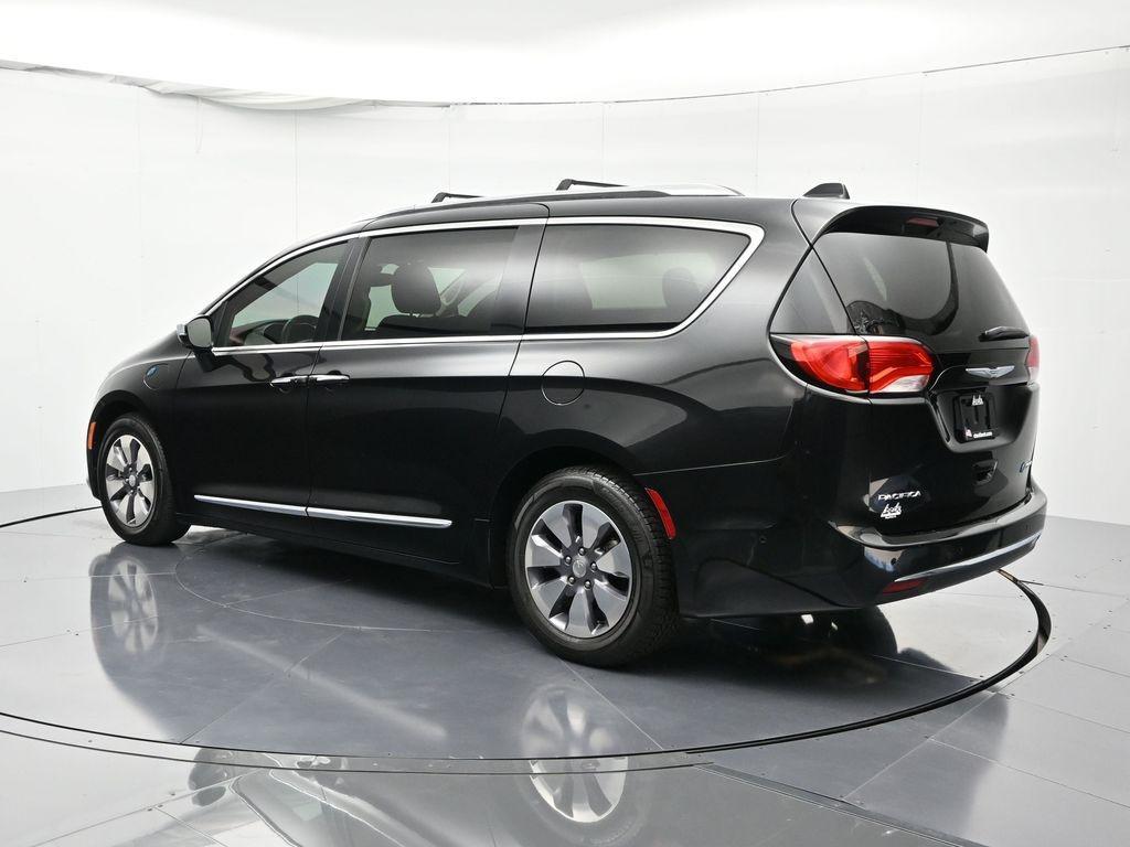 used 2018 Chrysler Pacifica Hybrid car, priced at $16,117