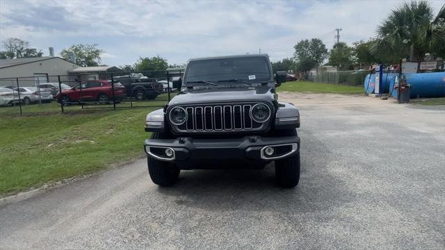 new 2025 Jeep Wrangler car, priced at $60,870