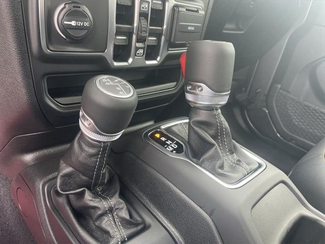 new 2025 Jeep Wrangler car, priced at $60,870