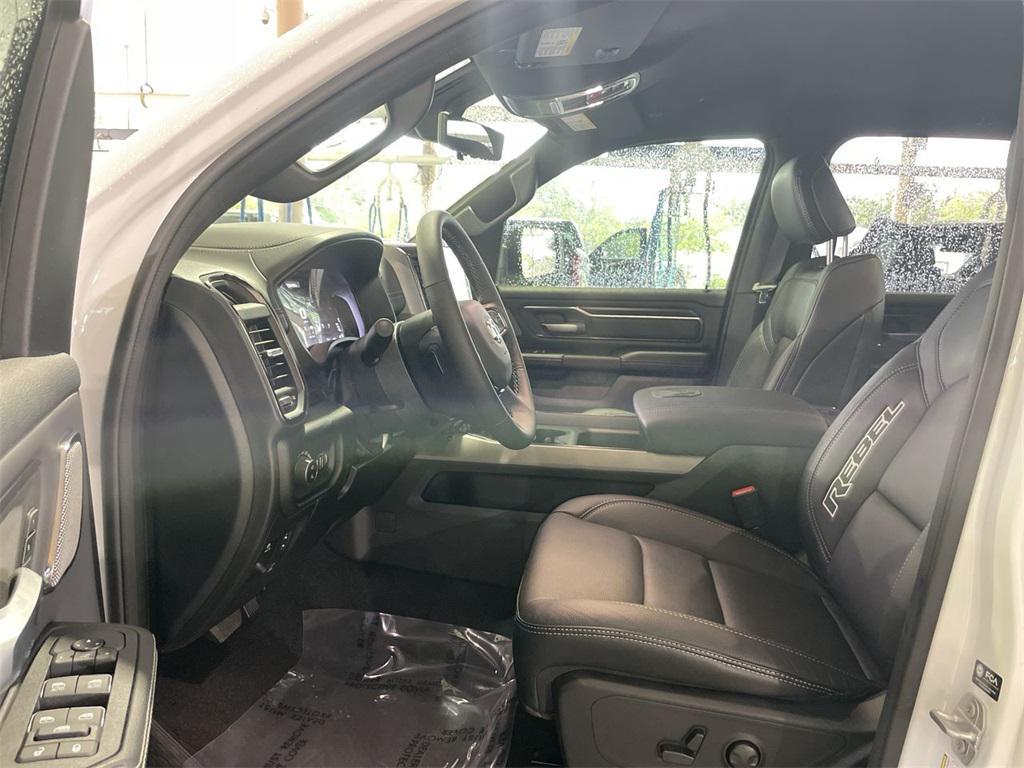 new 2025 Ram 1500 car, priced at $72,715