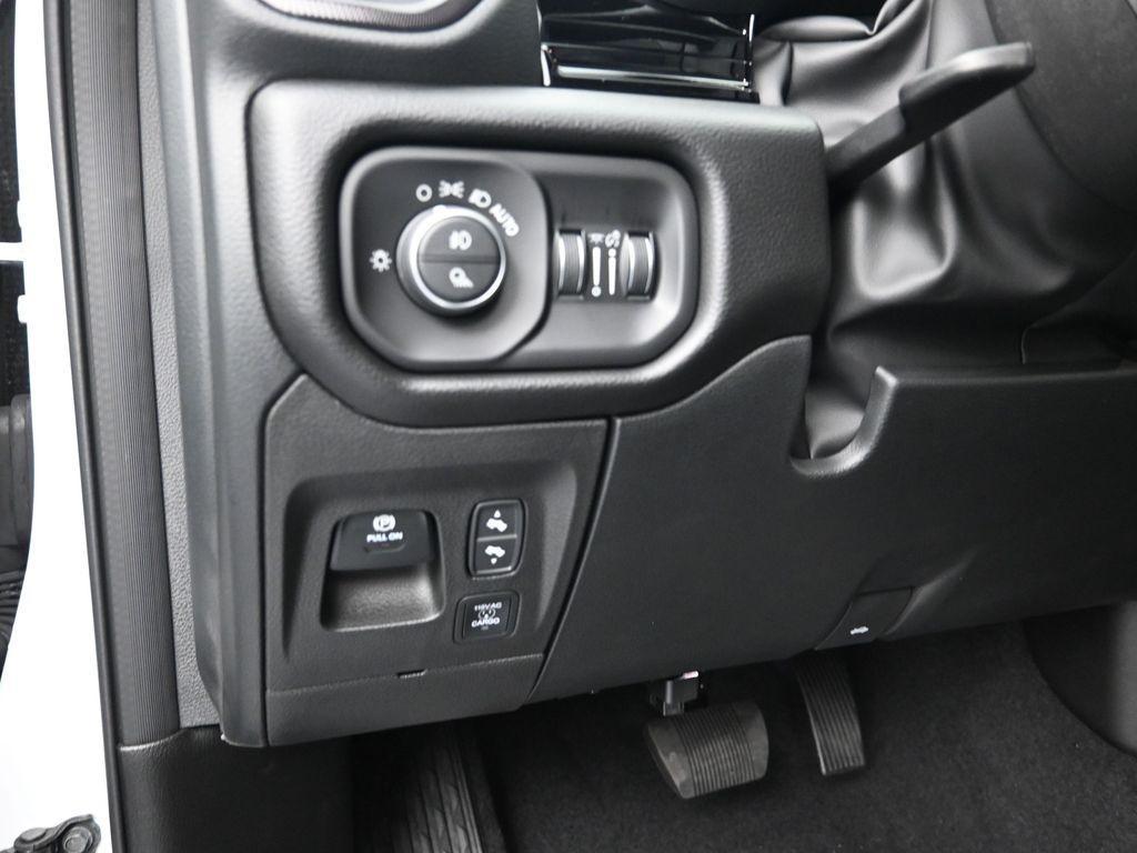 new 2025 Ram 1500 car, priced at $69,965