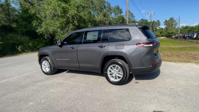 used 2017 Jeep Grand Cherokee car, priced at $16,995