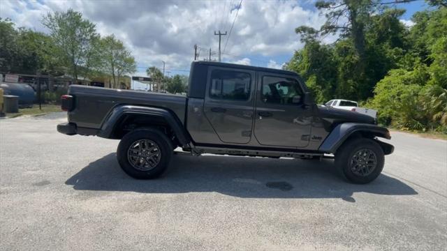 new 2024 Jeep Gladiator car, priced at $54,930