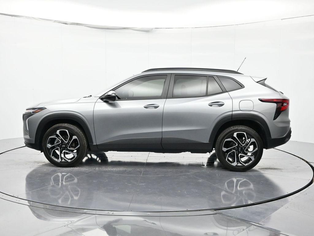 used 2024 Chevrolet Trax car, priced at $23,539