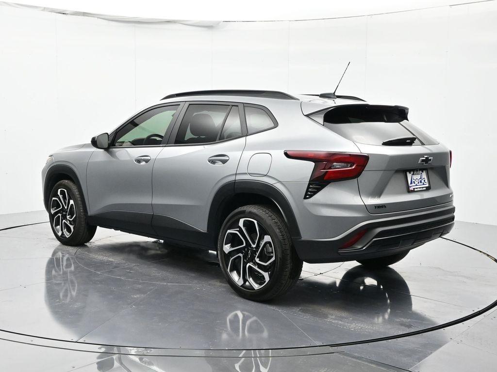 used 2024 Chevrolet Trax car, priced at $23,539