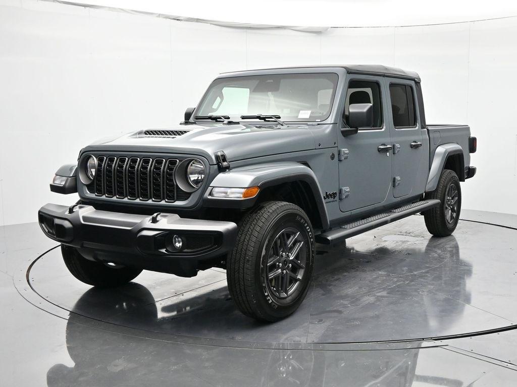 new 2026 Jeep Gladiator car, priced at $49,959