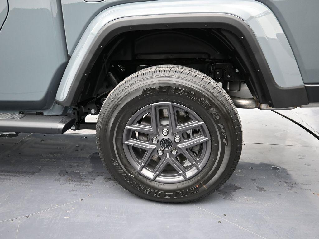 new 2026 Jeep Gladiator car, priced at $49,959