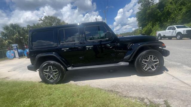 new 2025 Jeep Wrangler car, priced at $59,120