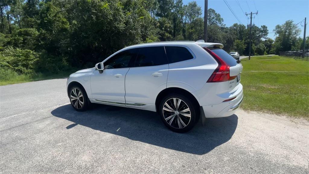 used 2022 Volvo XC60 Recharge Plug-In Hybrid car, priced at $38,299
