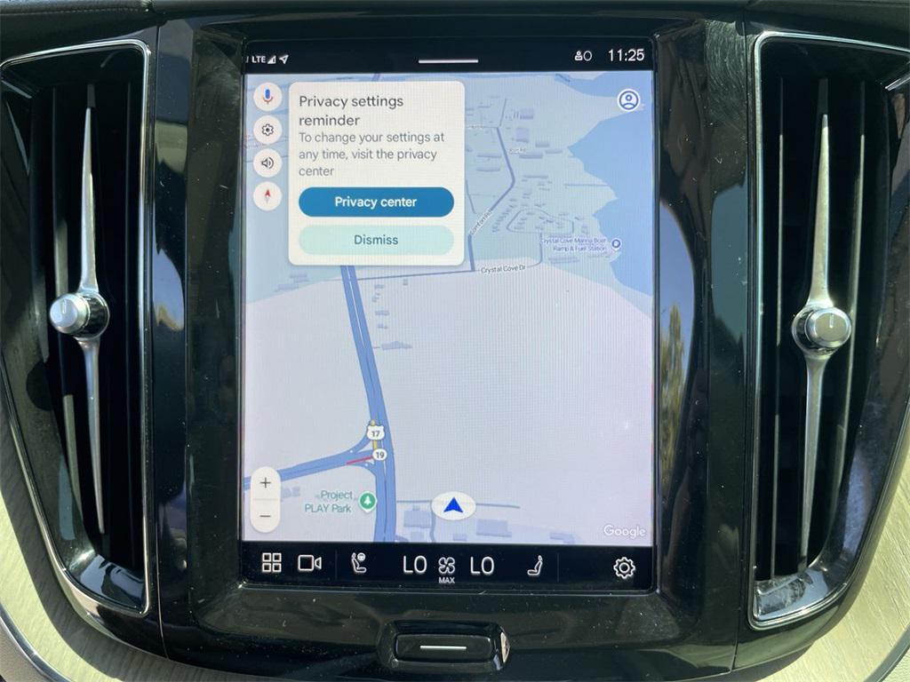 used 2022 Volvo XC60 Recharge Plug-In Hybrid car, priced at $38,299