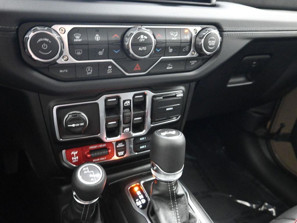 new 2026 Jeep Wrangler car, priced at $59,946