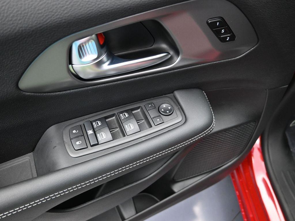 new 2026 Chrysler Pacifica car, priced at $43,995