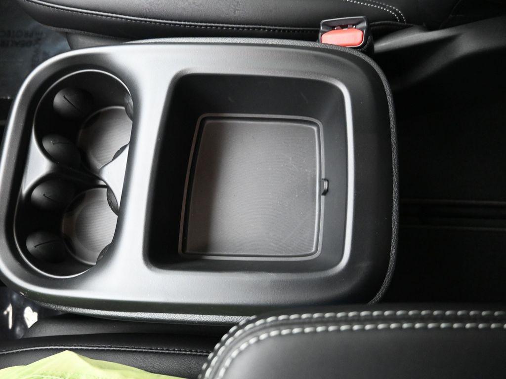 new 2026 Chrysler Pacifica car, priced at $43,995