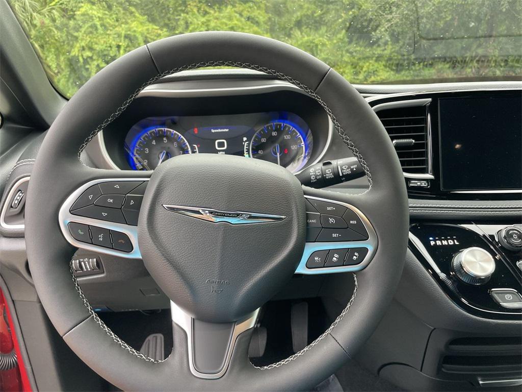 new 2026 Chrysler Pacifica car, priced at $44,955