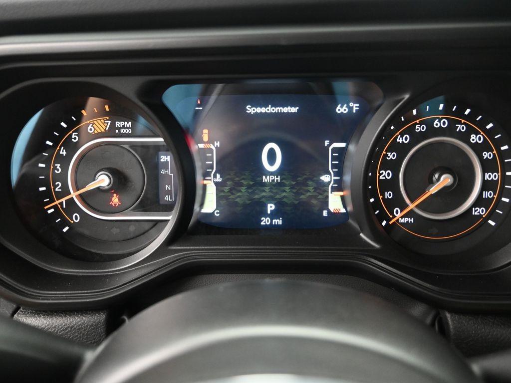 new 2025 Jeep Wrangler car, priced at $54,235