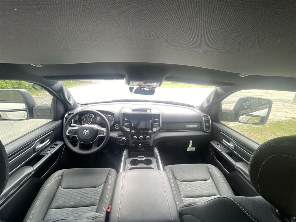 new 2025 Ram 1500 car, priced at $62,715