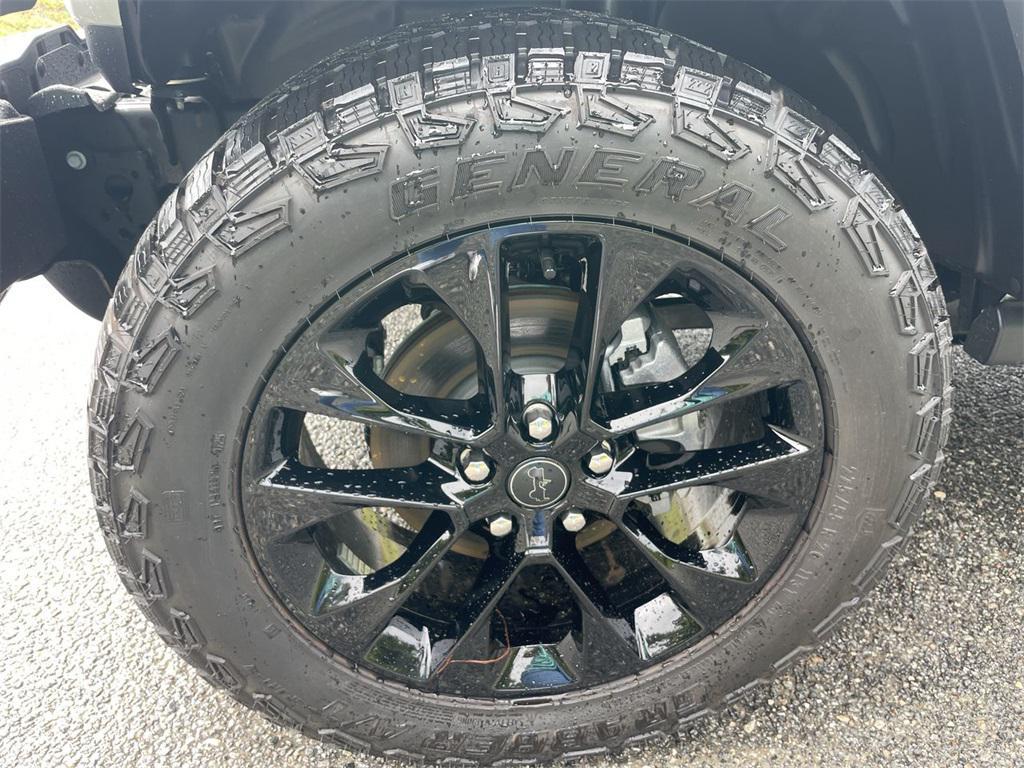 new 2025 Jeep Gladiator car, priced at $44,965