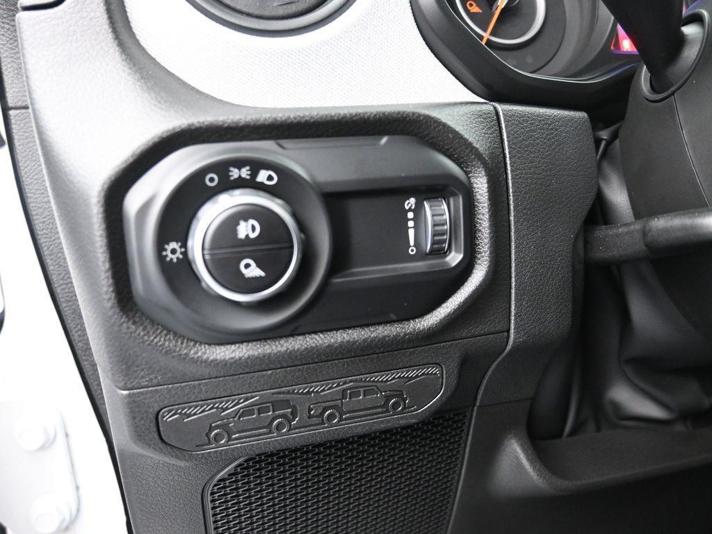 new 2025 Jeep Gladiator car, priced at $44,965