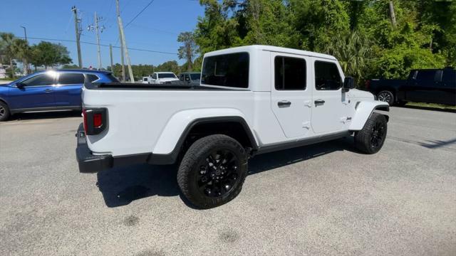 new 2025 Jeep Gladiator car, priced at $46,735