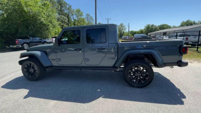 new 2025 Jeep Gladiator car, priced at $47,330