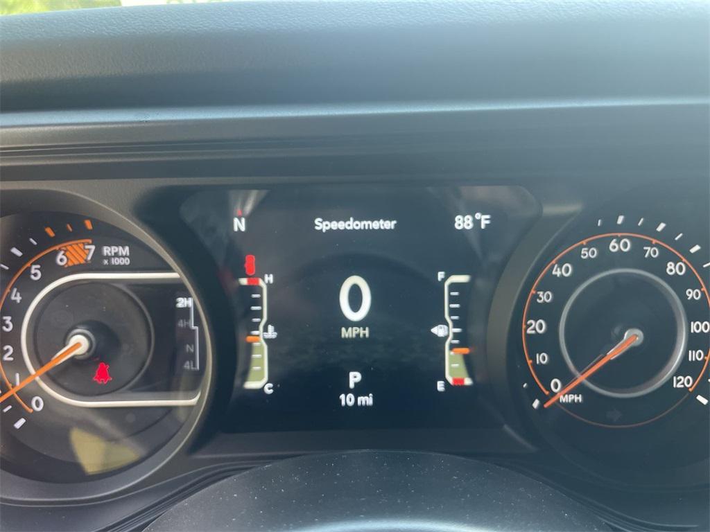 new 2025 Jeep Wrangler car, priced at $61,420