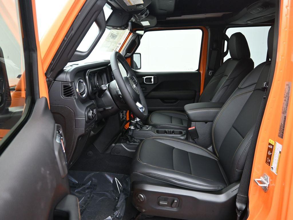 new 2025 Jeep Wrangler car, priced at $59,855