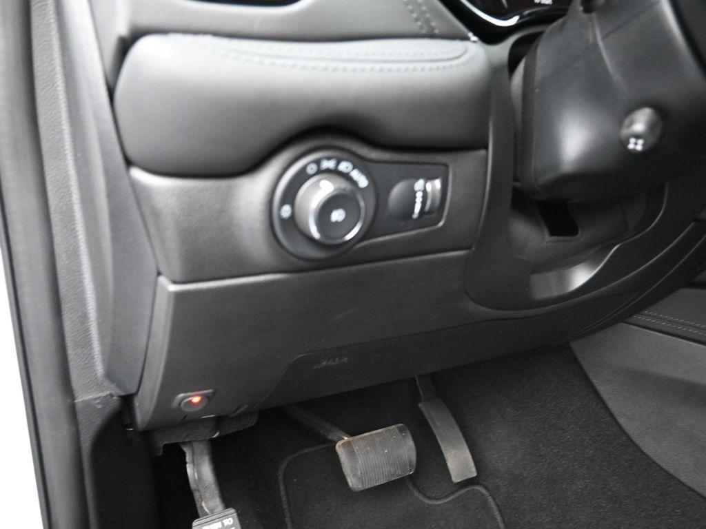 used 2021 Dodge Durango car, priced at $28,189