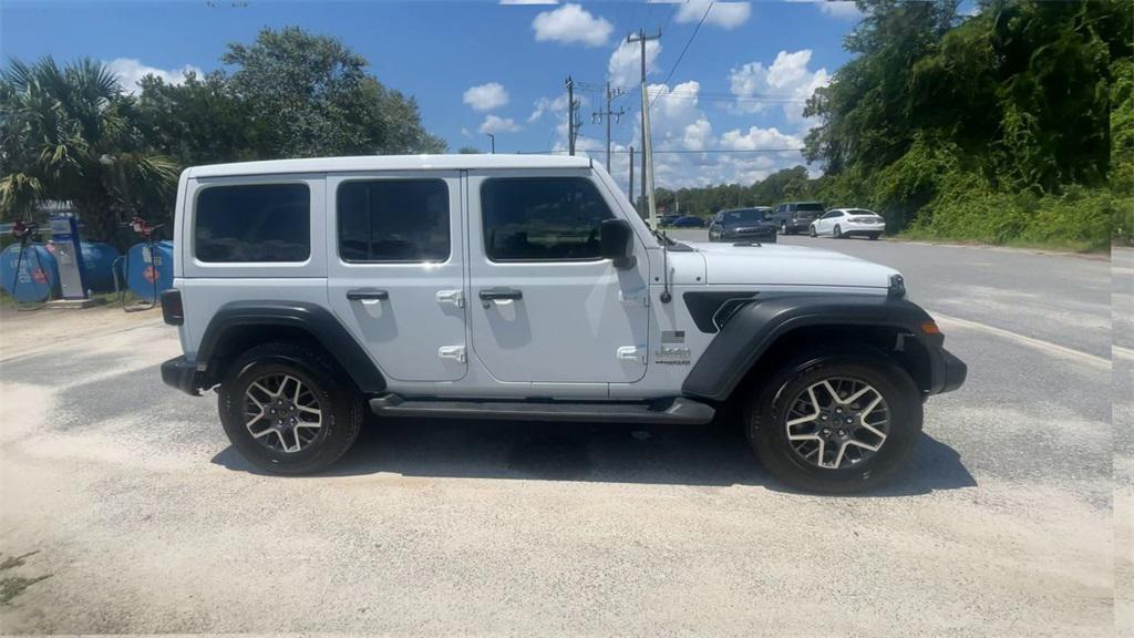 used 2020 Jeep Wrangler Unlimited car, priced at $30,261