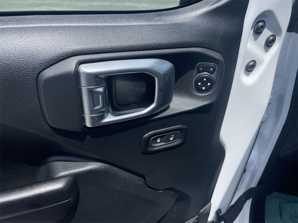 used 2020 Jeep Wrangler Unlimited car, priced at $30,261