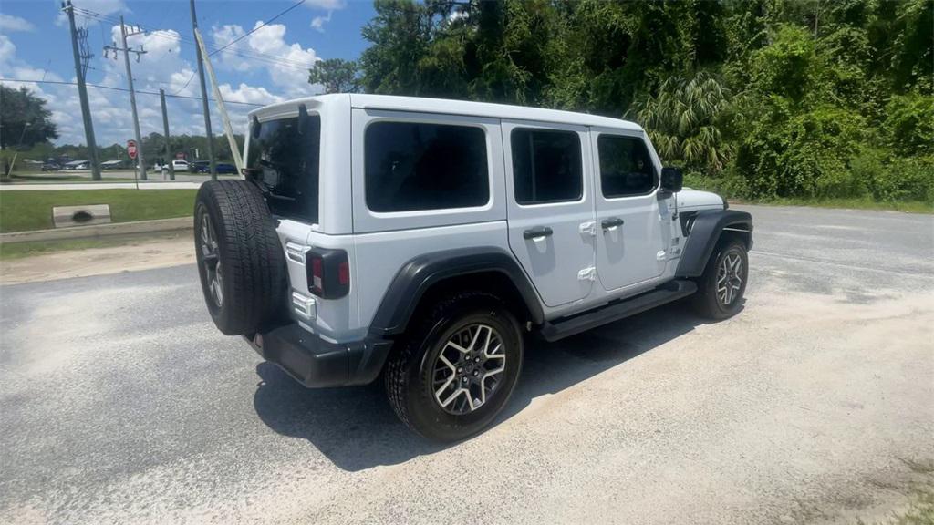 used 2020 Jeep Wrangler Unlimited car, priced at $30,261